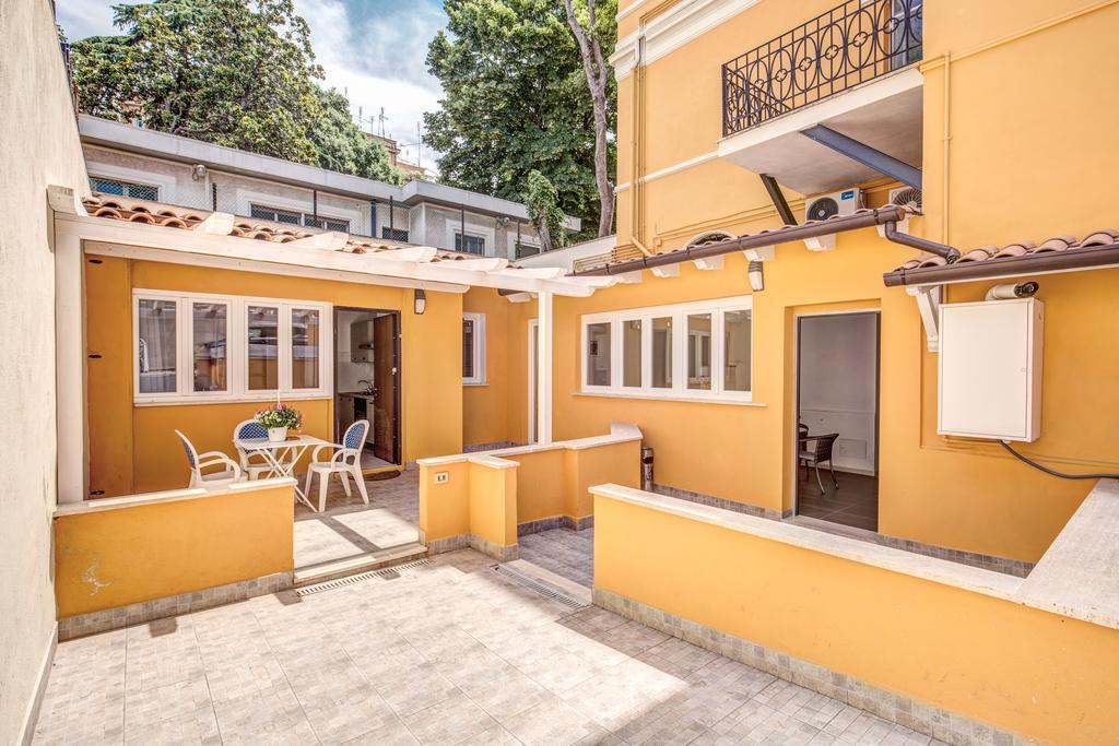 Bed and Breakfast Relais La Torretta Rom Exterior foto